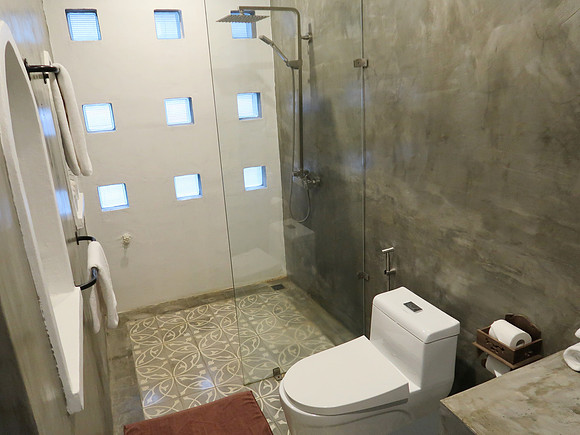 IMG_1904-villas-bathroom
