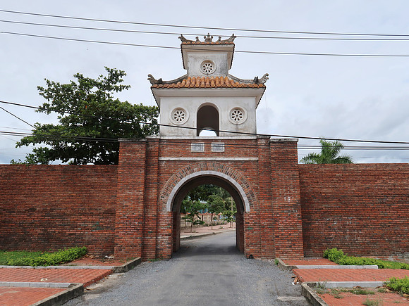 IMG_1989-citadel-gate