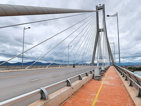 IMG_2022-bridge-cable