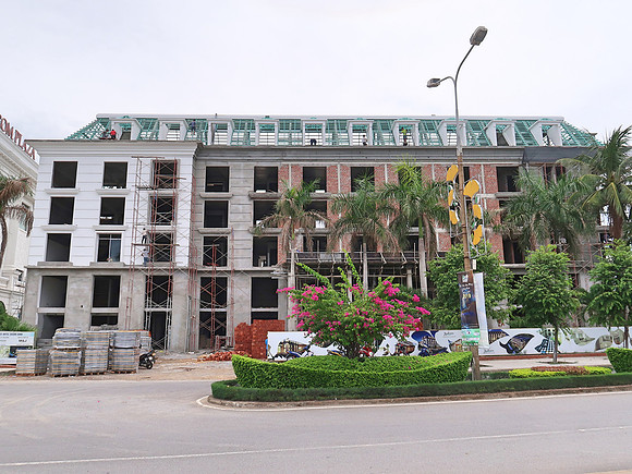 IMG_2057-radisson-under-construction