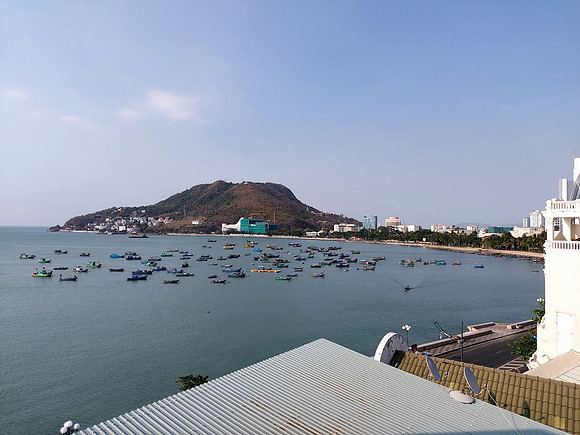 20240201_154722-view-from-front-beach-hotel