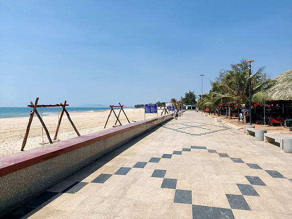 20240204_112301-beach-promenade