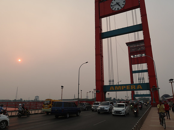 IMG_2995-sun-in-the-haze