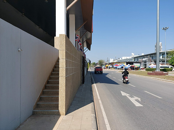 20220223_140248-khon-kaen-station-entance