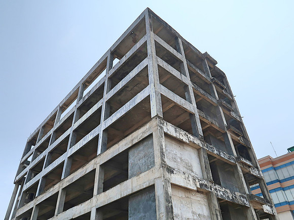 IMG_3282-abandoned-construction-site
