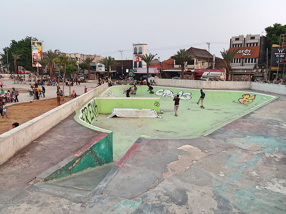 IMG_3328-skate-ramp