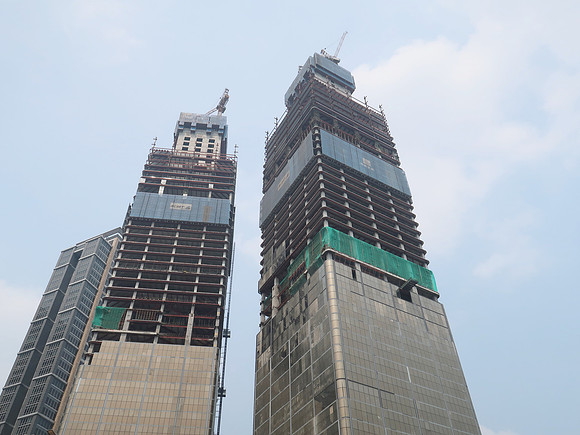 IMG_3503-twin-tower-construction