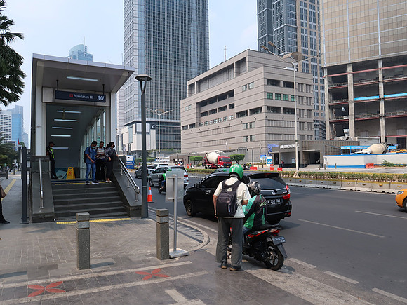 IMG_3504-grab-at-metro