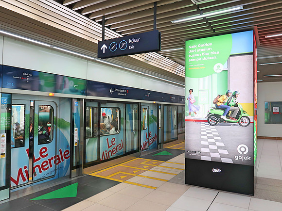 IMG_3733-metro-and-gojek