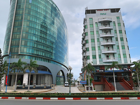 IMG_2227-pullman-and-phuc-dat-hotel