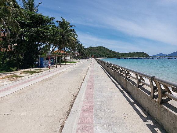 20220824_110035-sea-road