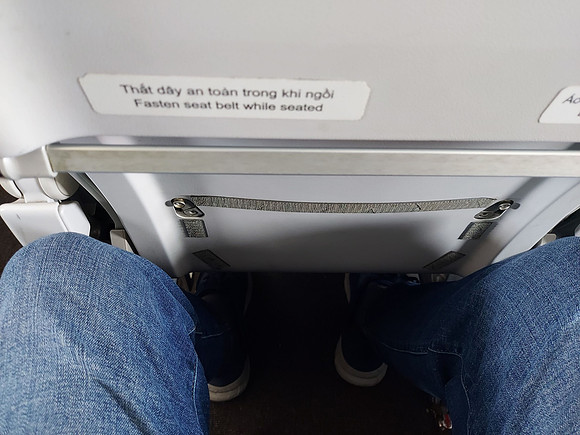 20220820_150106-leg-room