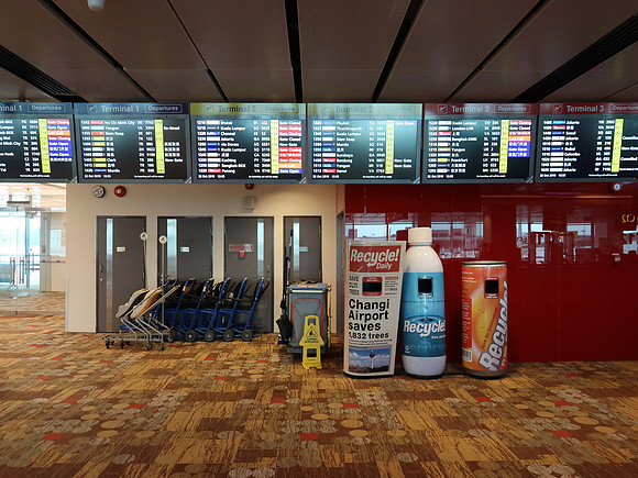 IMG_4067-departure-boards