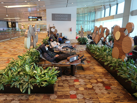 IMG_4218-snooze-lounge