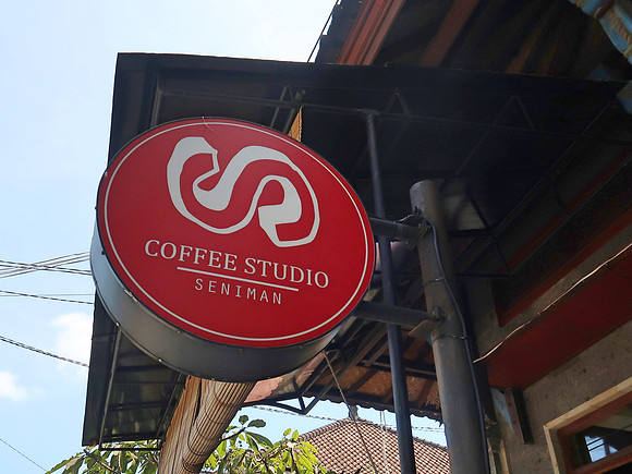 IMG_4511-coffee-studio-seniman