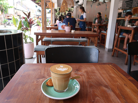 IMG_4610-the-common-latte