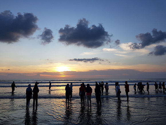 20191101_180335-watching-the-sunset