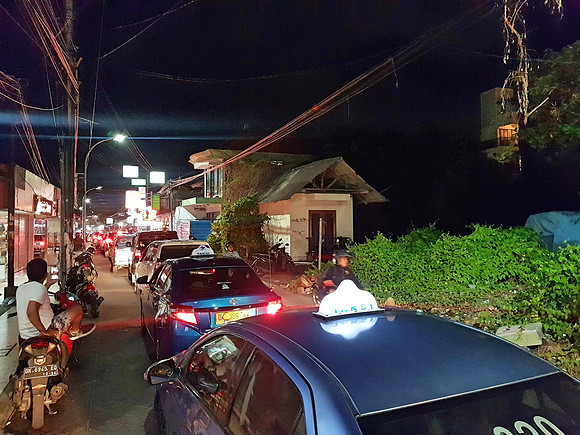 20191102_191016-traffic-double-6