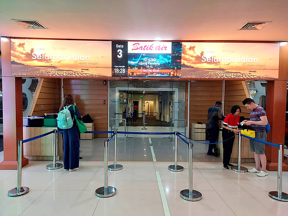 20240510_182919-batik-air-gate