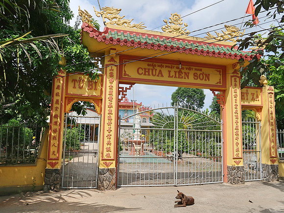 IMG_5108-chua-lien-son