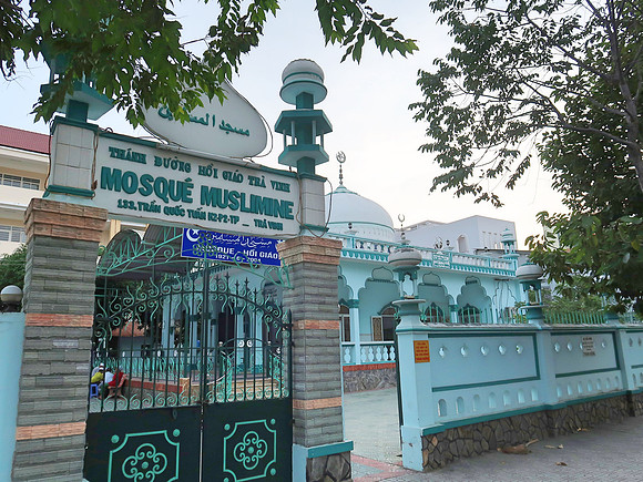 IMG_5162-mosque-muslimine