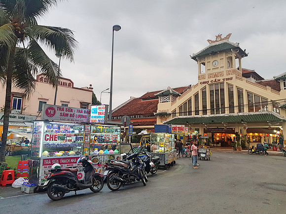 20191202_173005-night-market