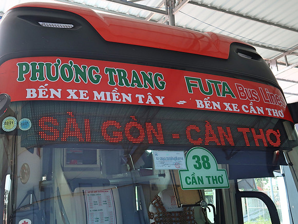 IMG_5457-bus-to-can-tho