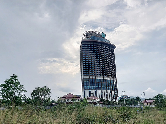 20220318_153402-holiday-inn