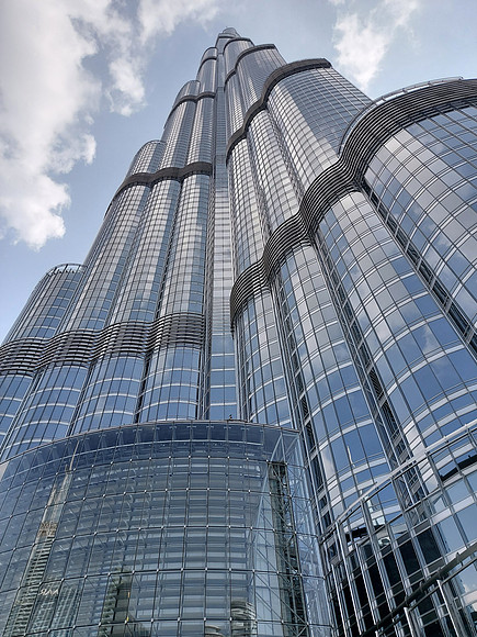 20211119_132554-burj-up-close