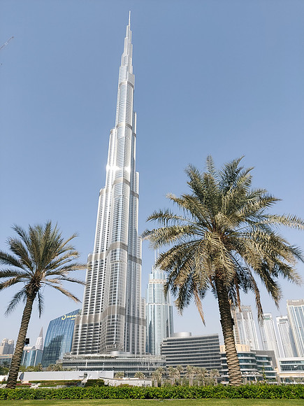 20211119_135216-burj-khalifa