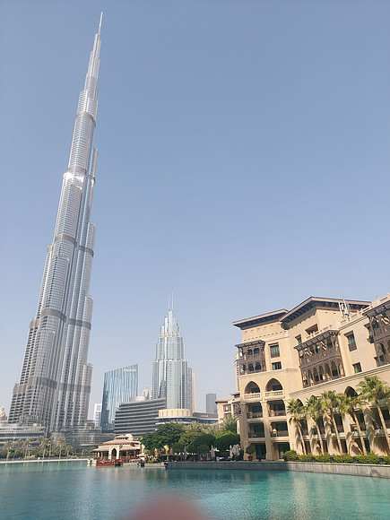 20211119_135825-burj-khalifa
