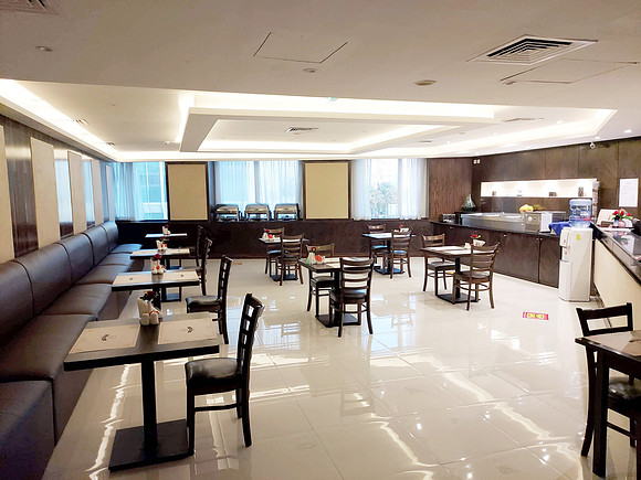20211119_165629-panorama-dining