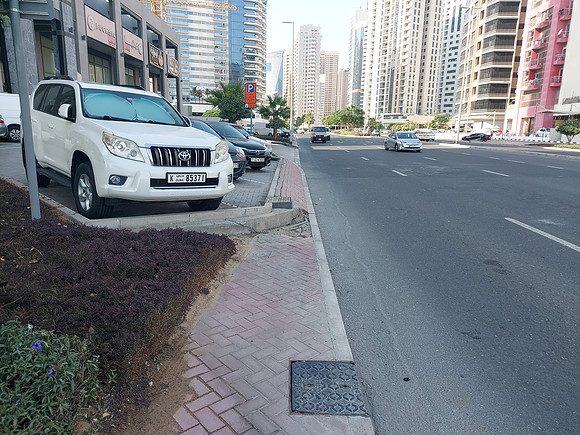 20211120_135528-barsha-heights-footpath