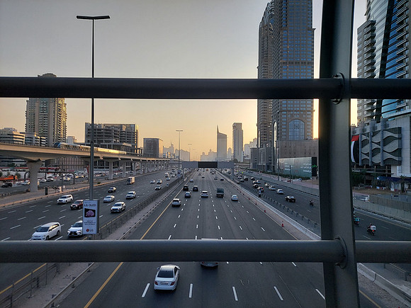 20211120_165642-dubai-internat-city-walkway