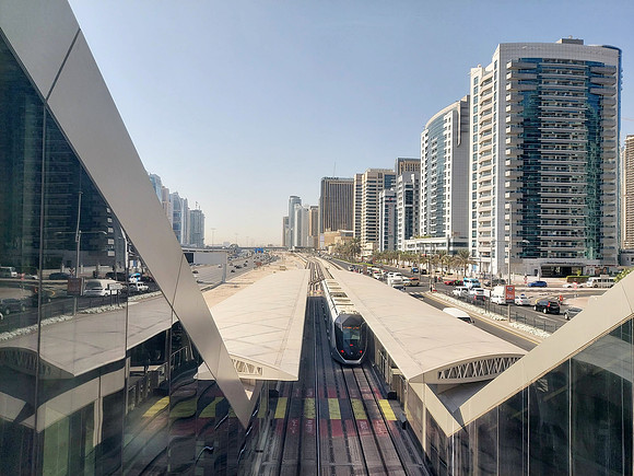 20211122_102522-al-sufouh-tram-station