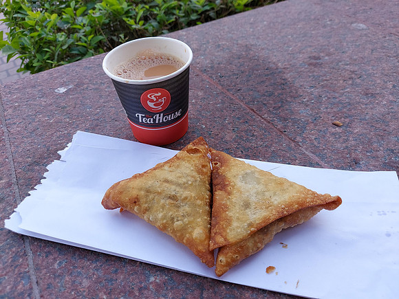 20211122_103525-samosas-and-tea