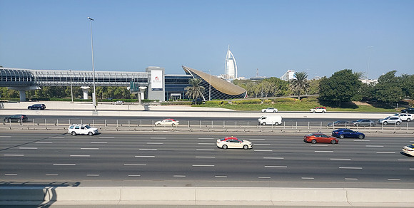 20211124_105227-burj-from-mall-of-emirates