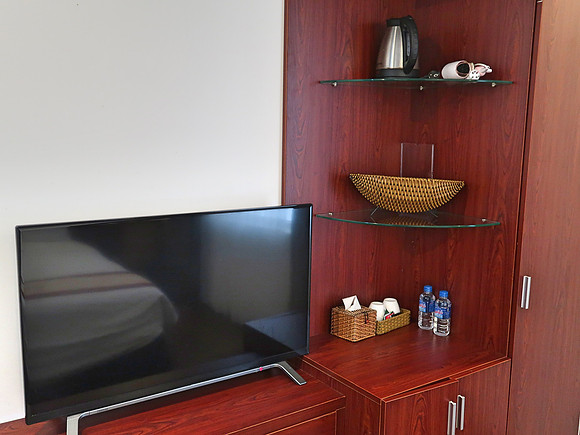 IMG_5606-kien-cuong-1-hotel-tv