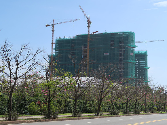 IMG_5690-ariyana-under-construction