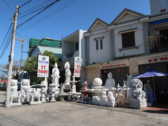 IMG_5725-marble-shops