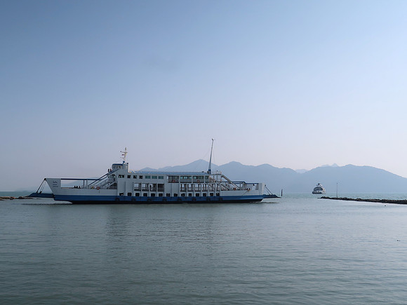 IMG_6420-ferry-and-koh-chang