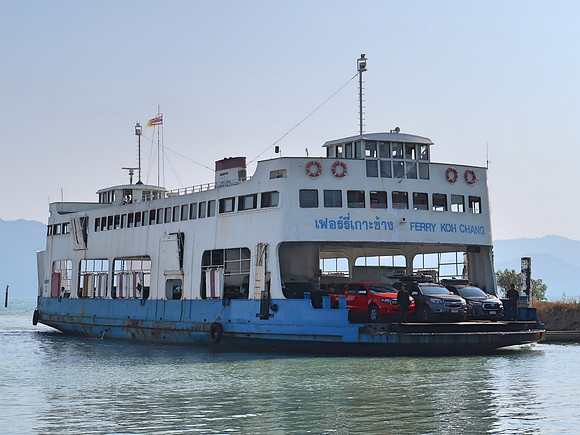 IMG_6423-ferry-koh-chang