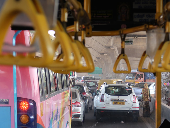 IMG_7368-traffic-view-from-bus