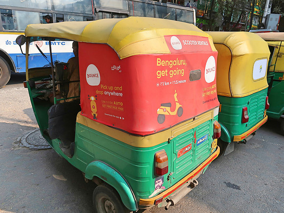 IMG_7541-bounce-scooter-advertising