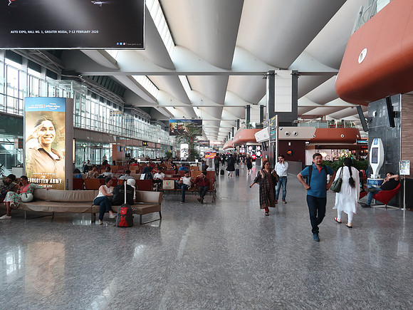 IMG_7624-domestic-departures