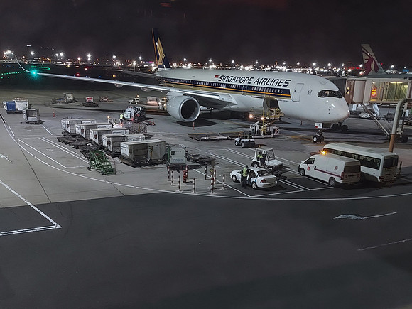 20211130_224011-singapore-airlines