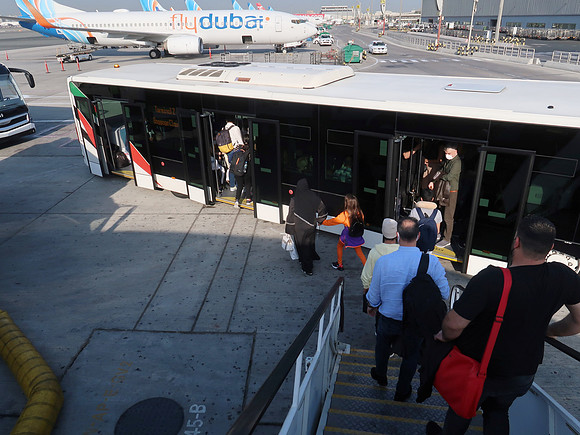 IMG_4552-flydubai-disembark