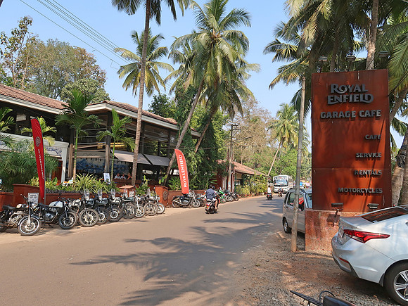 IMG_7870-royal-enfield-garage-cafe