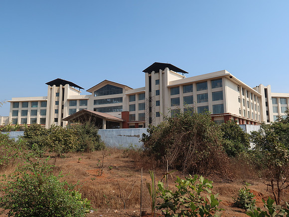 IMG_7771-unfinished-hotel