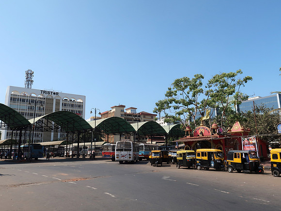 IMG_8076-bus-station